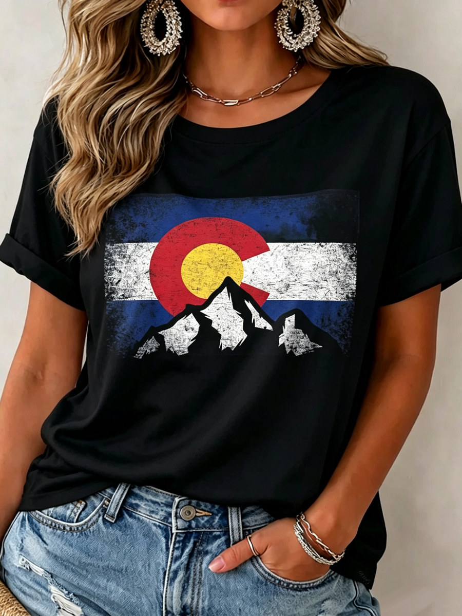 Women'S Colorado Strong Vintage Colorado Flag Mountain Forest T-Shirt