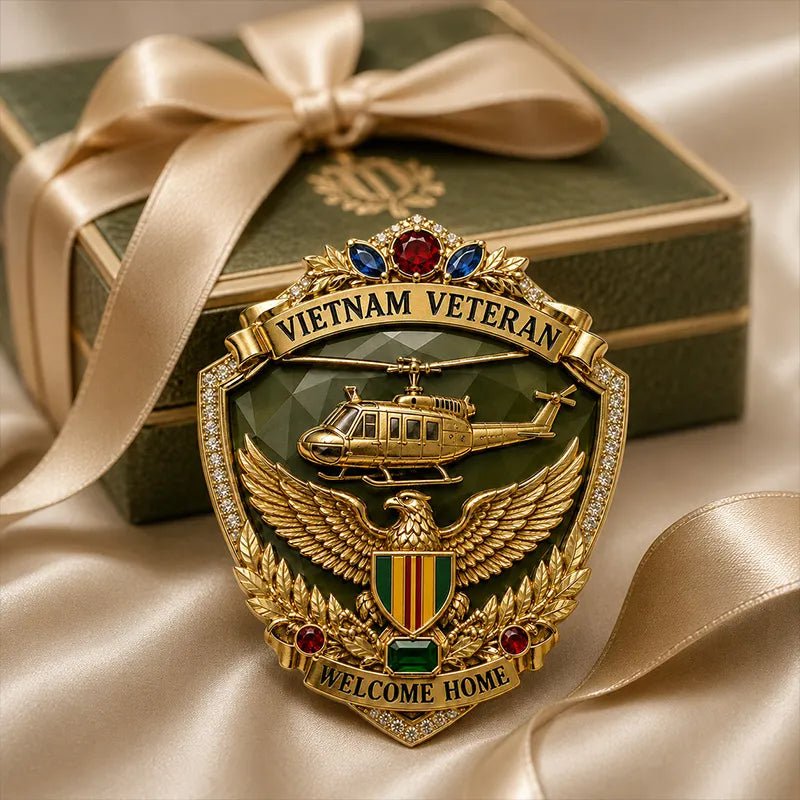 Exquisite Vietnam Veteran Brooch