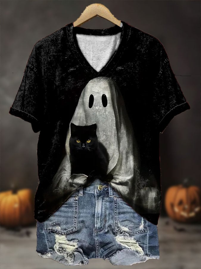 Women's Halloween Spooky Boos Black Cat Print V-Neck T-Shirt