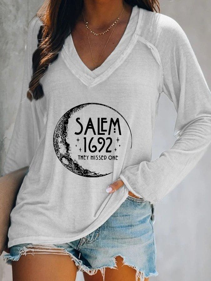 Women's Halloween Salem 1692 They Missed One Print Casual T-Shirt