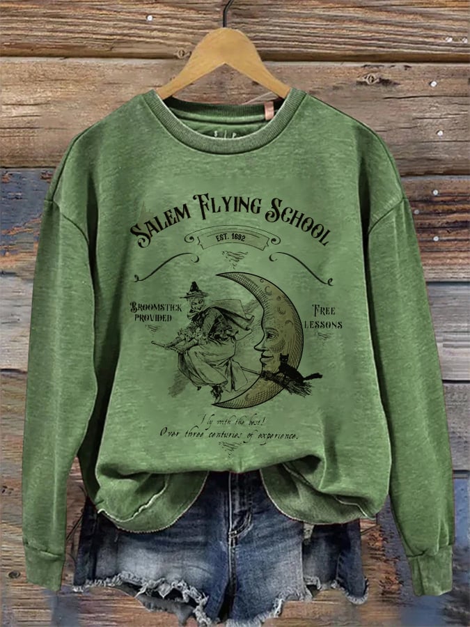 Women's Vintage Halloween Witch  Sweatshirt