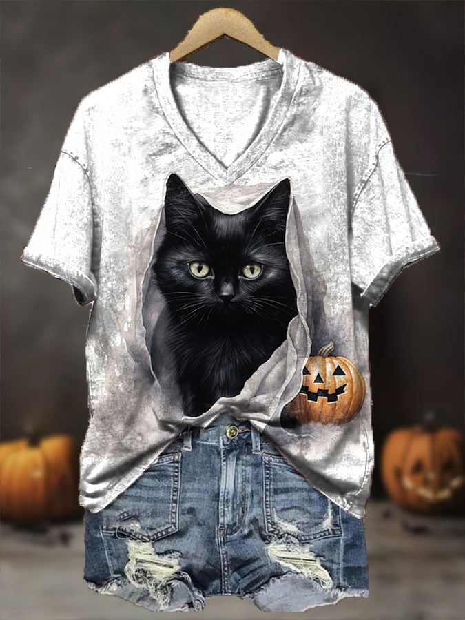 Women's Halloween Spooky Boos Black Cat Print V-Neck T-Shirt