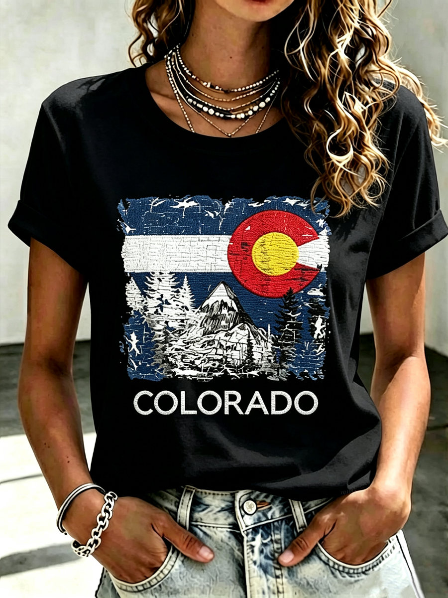 Women'S Colorado Strong Vintage Colorado Flag Mountain Forest T-Shirt