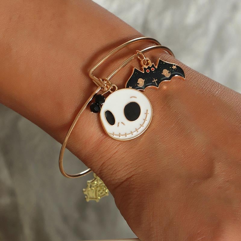 Fashionable And Creative Skull Pendant Retractable Adjustable Bracelet