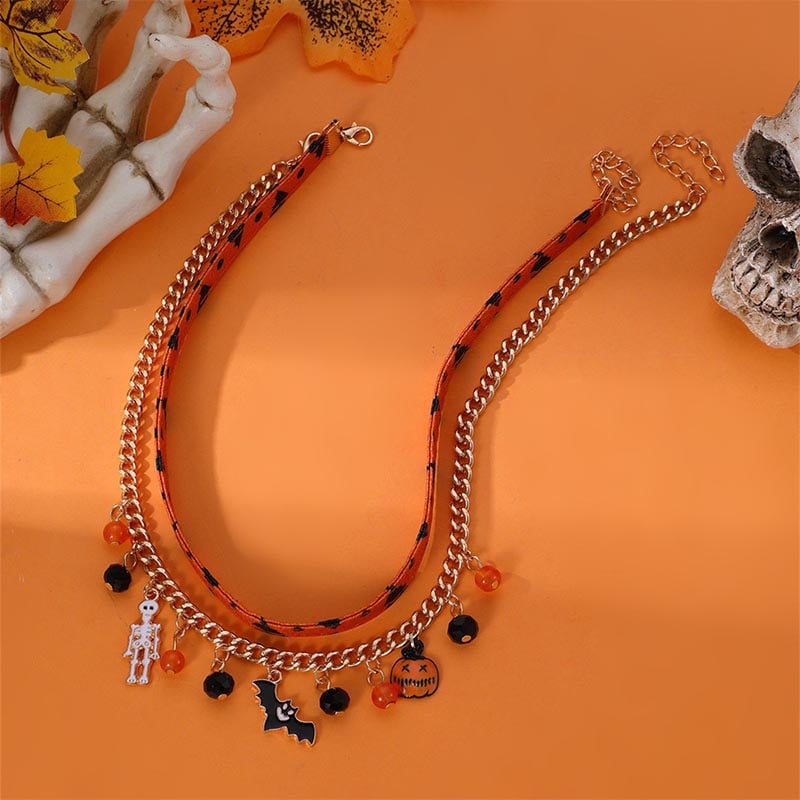 Fashionable And Personalized Creative Skull Pumpkin Bat Pendant Design Necklace