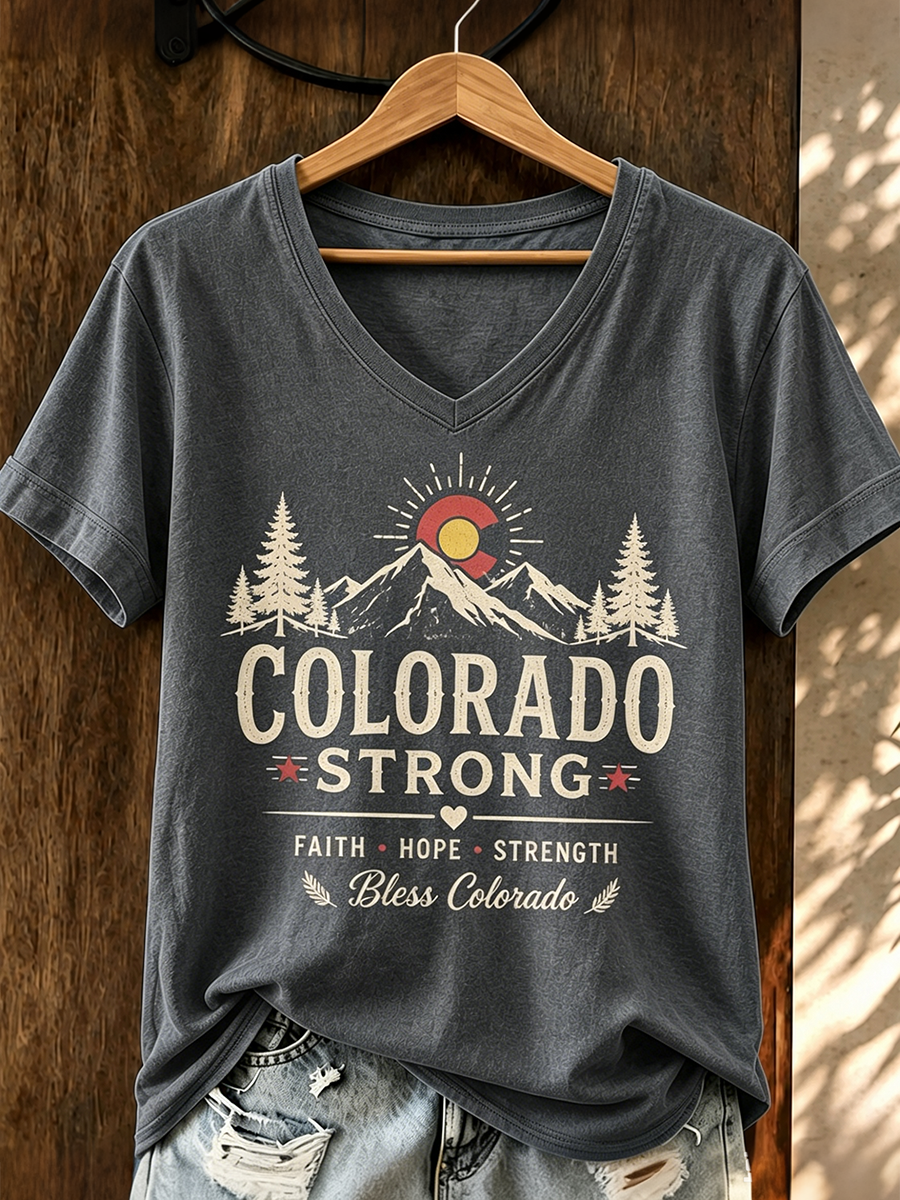 Colorado Strong Faith Hope Strength Mountain Colorado Flag Vintage V Neck Short Sleeve T-Shirt