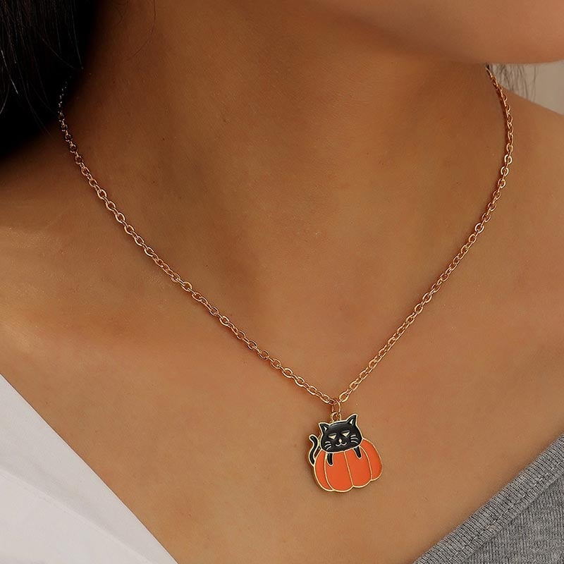 Fashionable And Personalized Creative Pumpkin Devil Bat Grimace Design Necklace